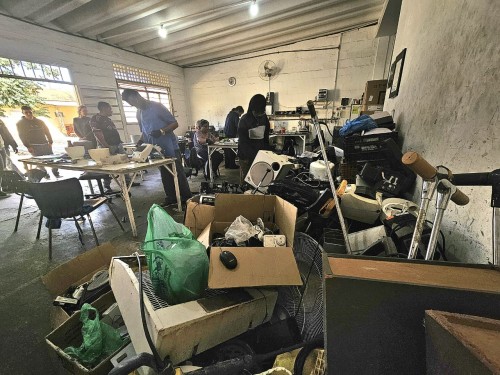 Funda&ccedil;&atilde;o Allan Kardec arrecada 1,3 tonelada de eletr&ocirc;nicos em ped&aacute;gio solid&aacute;rio